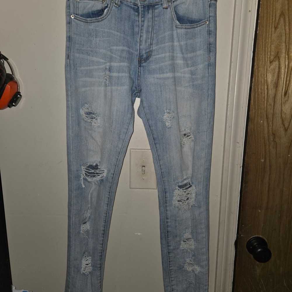 Forever 21 Light Blue Distressed Skinny Jeans for Men